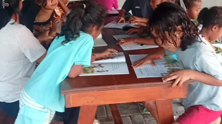 Taman Baca dan PKBM PILAR Hadirkan Kegiatan Literasi di Festival Komodo Riung