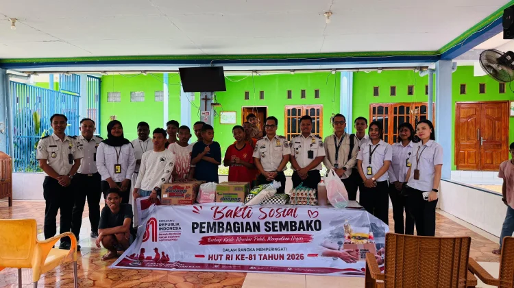 Sambut HUT ke-81 RI, Imigrasi Labuan Bajo Salurkan Sembako ke Bruderan MOP