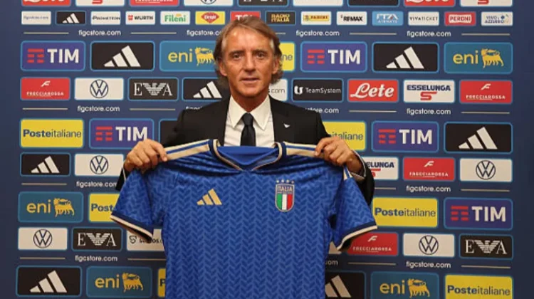 Mancini Kembali, Italia Bidik Piala Dunia 2030
