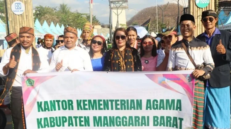 Karnaval Budaya, Kemenag Mabar Serukan Toleransi dan Persatuan
