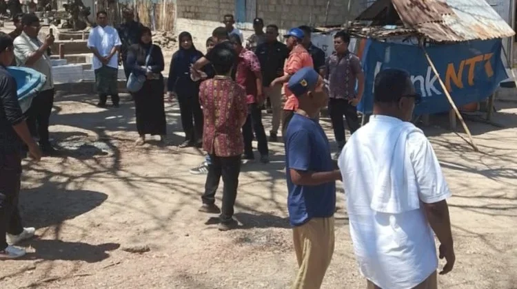 Bupati Sikka Panen Kerapu, Tinjau Pendidikan Permaan