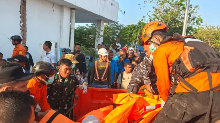 Gempa Magnitudo 7,7 Guncang Flores, 20 Orang Dilaporkan Meninggal Dunia