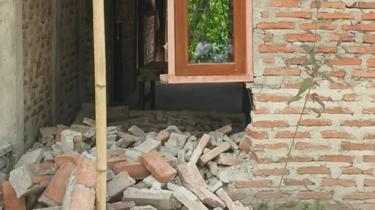 Gempa Rusak 15 Rumah Warga Desa Fataatu Timur