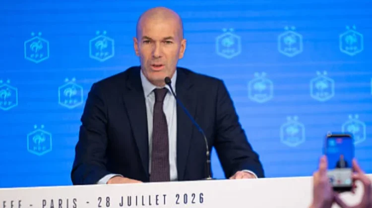 Zidane Akhirnya Pimpin Prancis, Misi Besar hingga 2030