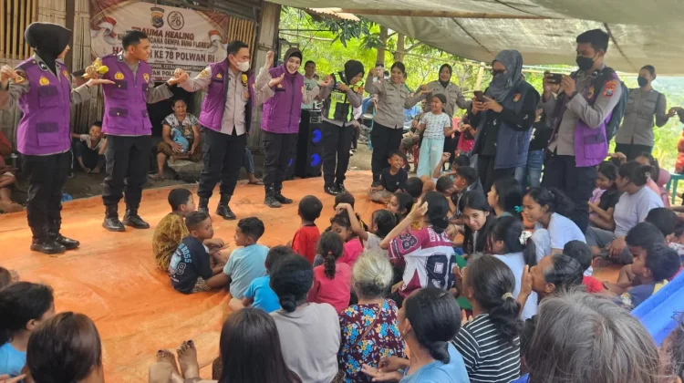 Polri Pulihkan Trauma Warga Ende Pascagempa via Butterfly Hug