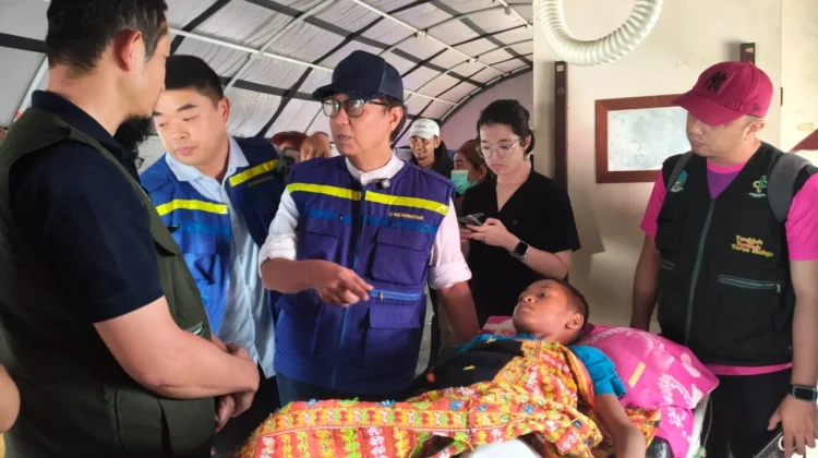 Menkes Siapkan RS Lapangan Tangani Korban Gempa Perkuat Layanan Kesehatan