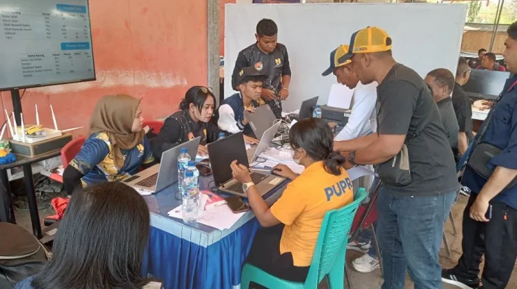 Pengungsi Gempa Sikka Melonjak Jadi 15.093 Jiwa