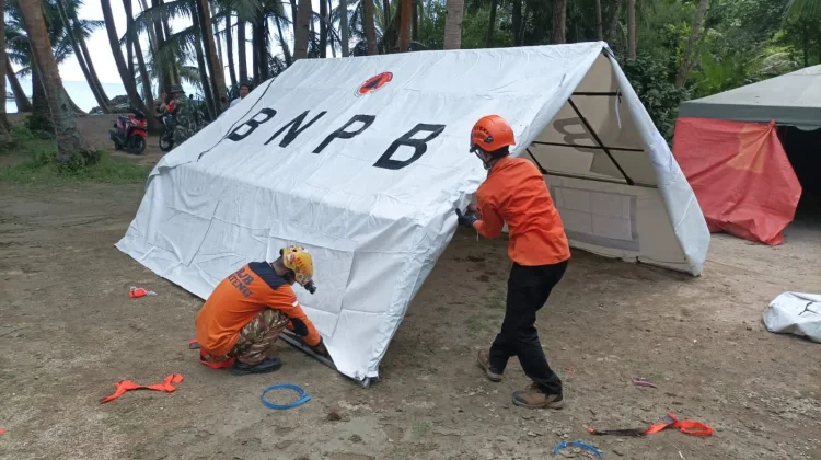 Dukungan Hunian, 2.968 Tenda Keluarga Dikirim ke NTT