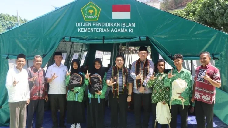 Kemenag Bantu Ruang Belajar sementara untuk MTsN 2 Manggarai Barat