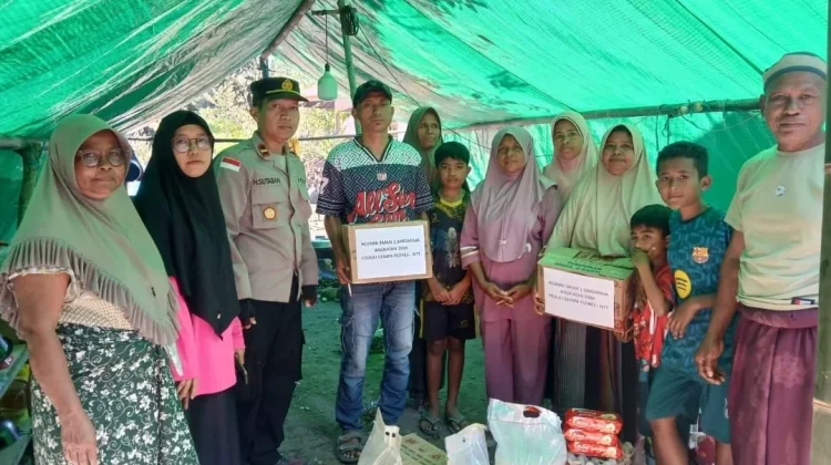 Polsek Ende dan Bhayangkari Salurkan Bantuan untuk Warga Rukuramba