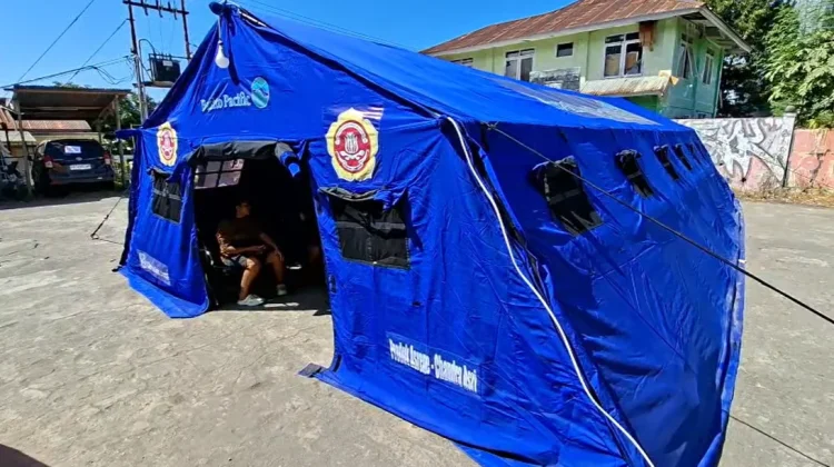 Puskesmas Kota Ende Rusak Tiga Ruangan, Pelayanan Tetap Berjalan di Tenda Darurat