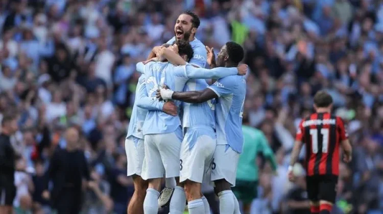 Maresca Bawa Manchester City Menang Dramatis di Debut Premier League