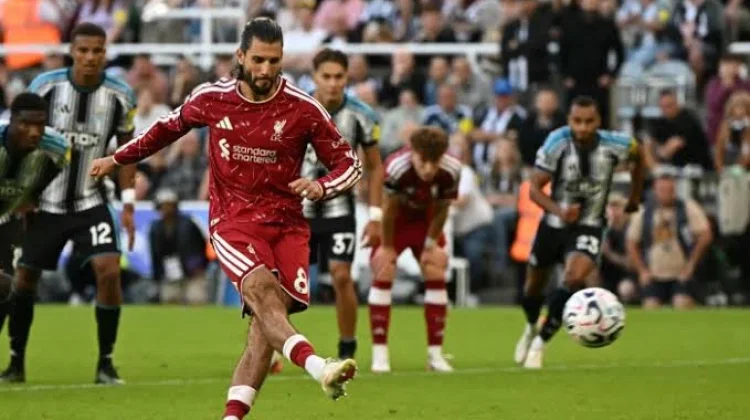 Penalti Menit Ke-99 Selamatkan Liverpool di Debut Iraola