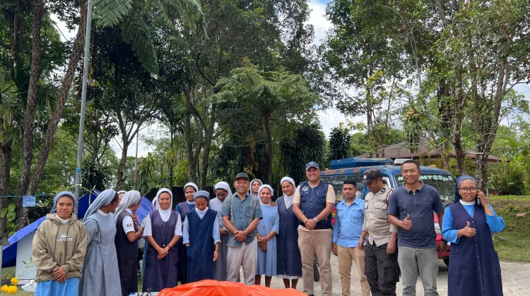 BGN Hadir Bantu Korban Gempa di Sejumlah Posko Manggarai