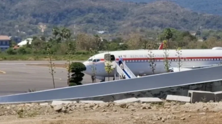 Presiden Prabowo Tiba di Labuan Bajo, Bertolak ke Nagekeo Tinjau Korban Gempa
