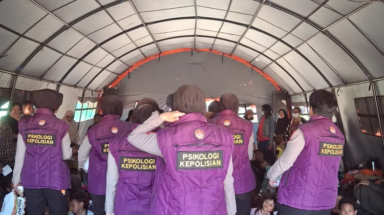 Polri Gunakan Nyanyian untuk Pulihkan Trauma Anak Nagekeo