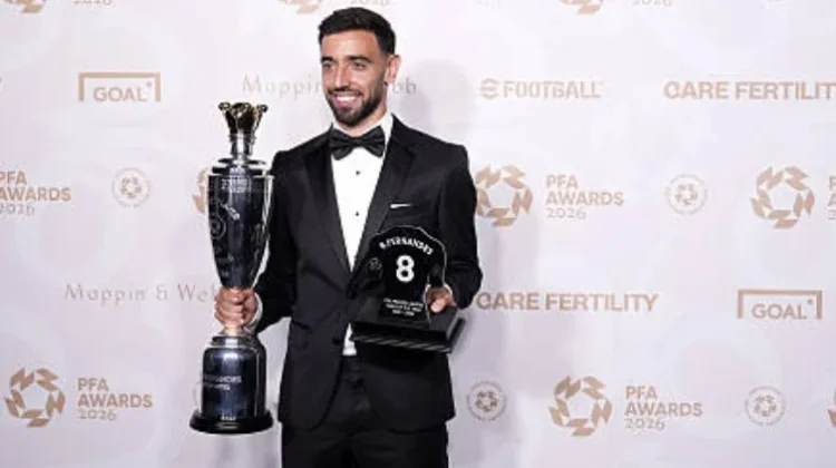 Bruno Fernandes Raih PFA Player of the Year 2026