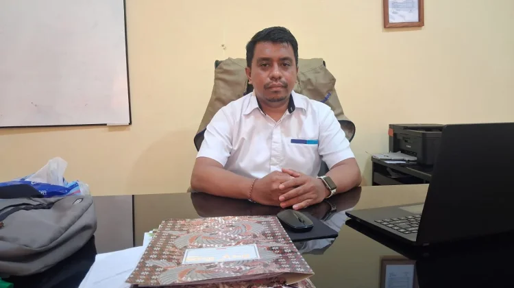 BULOG Cabang Ende Salurkan Bantuan Pangan Tiga Bulan Bertahap