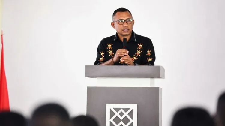 Kakan Kemenag Flores Timur Ingatkan ASN Patuhi Aturan Gratifikasi