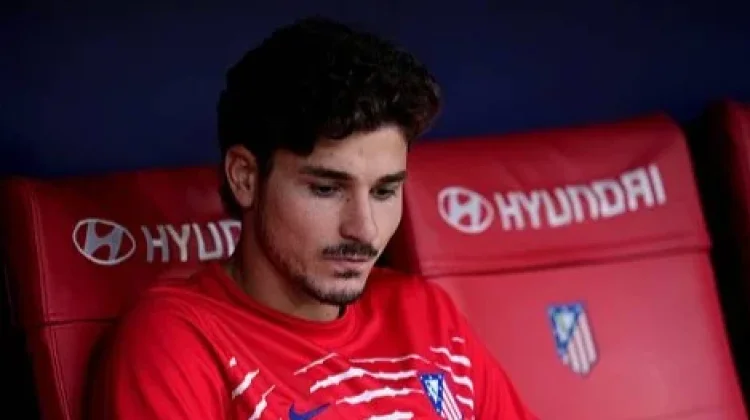 Julián Álvarez Ingin Pergi, Atlético Madrid Tetap Bertahan