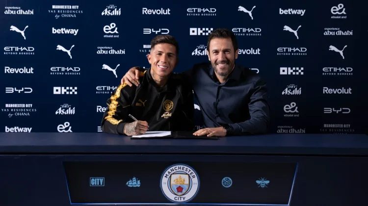 Manchester City Rampungkan Transfer Enzo Fernández dari Chelsea