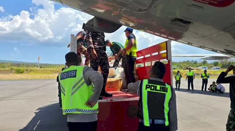 Sejumlah Logistik Bantuaan Kemaanusiaan Tiba di Sikka