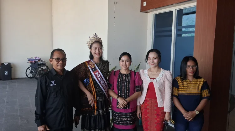 Carmenita Lamba Angkat Pariwisata NTT ke Nasional