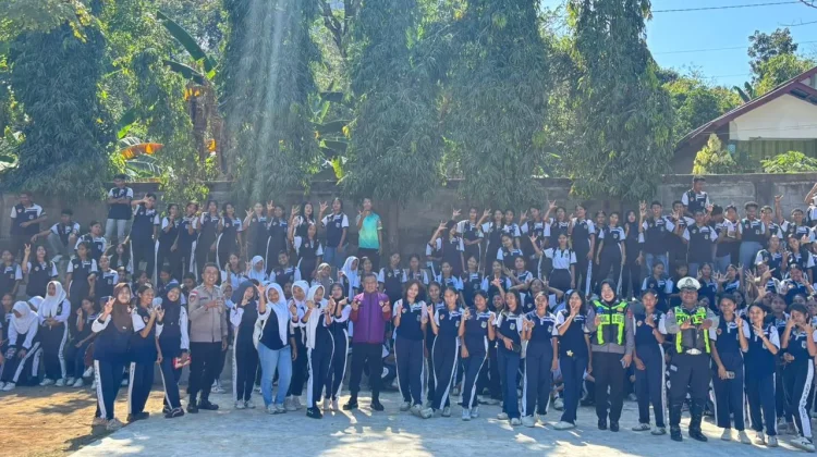 Polres Ende Gelar Trauma Healing untuk Pulihkan Mental 300 Siswa SMAN 2 Ende