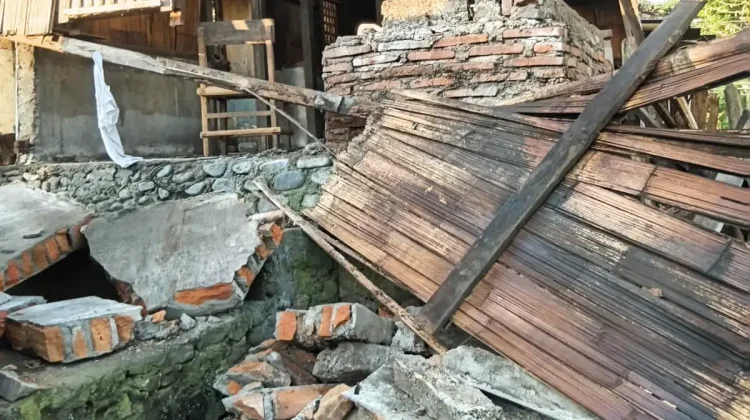 Sebanyak 9.185 Rumah Rusak akibat Gempa Flores di Sikka