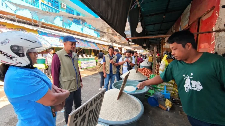 BULOG NTT Gelontorkan 21.676 Ton Beras SPHP ke Pasar dan Ritel