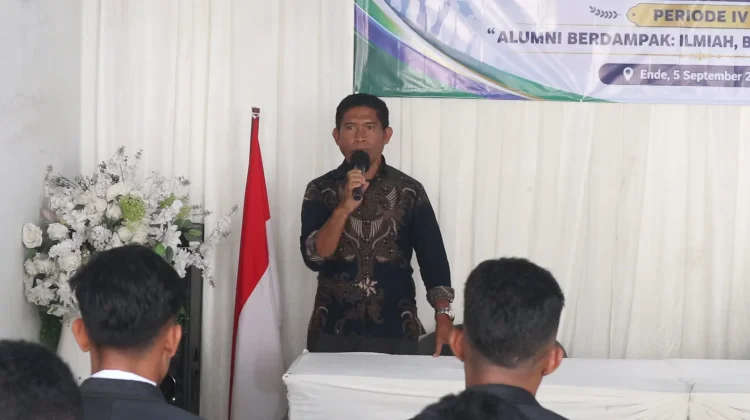 Lulusan PJKR STKIP Simbiosis Ende Diminta Jadi Juara di Bidangnya