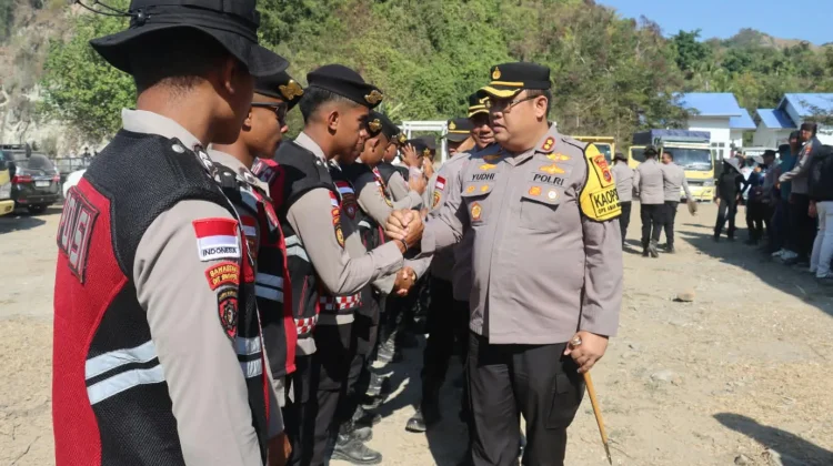Kapolres Ende Lepas 125 Personel BKO Polda NTT dalam Operasi Aman Nusa II 2026