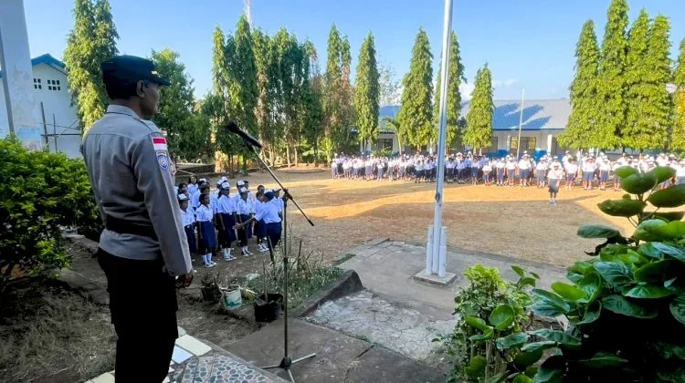 Polres Flotim Ajak Pelajar SMPN 2 Larantuka Jauhi Bullying