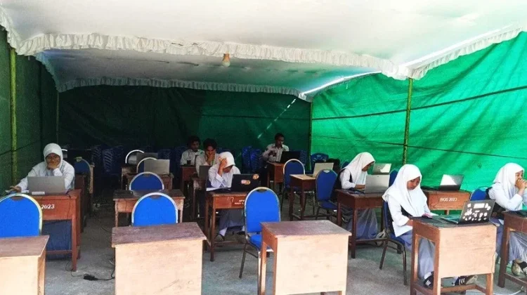 Tenda Darurat Jadi Arena, 18 Siswa MAN 1 Manggarai Bertarung di OMI