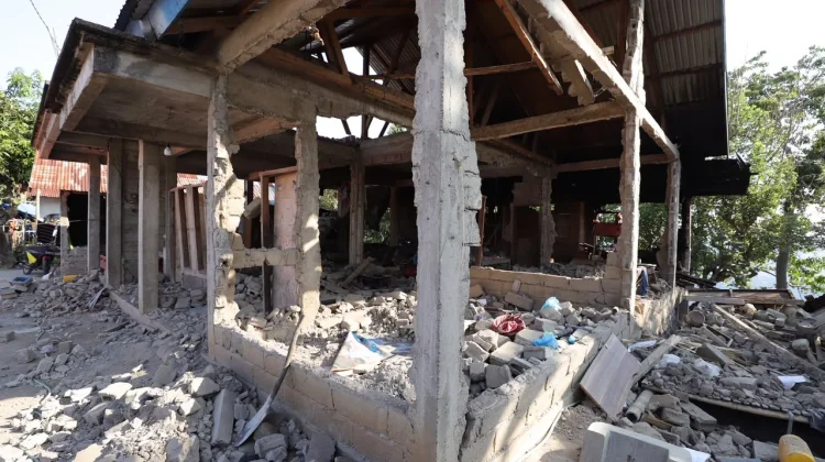 BNPB Verifikasi 51.591 Rumah Terdampak Gempa Flores