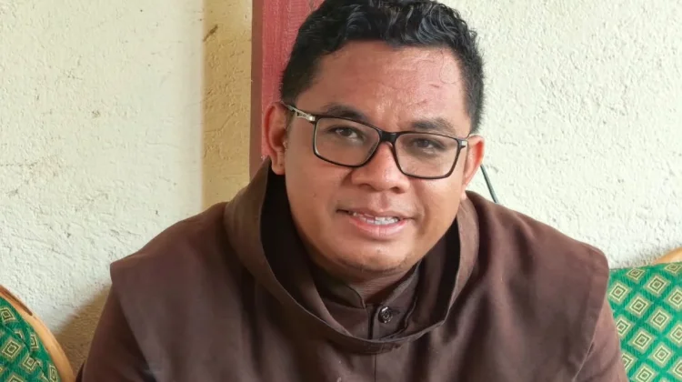 Posko Aeramo Tetap Bergerak, Pendidikan dan Layanan Kesehatan Berjalan