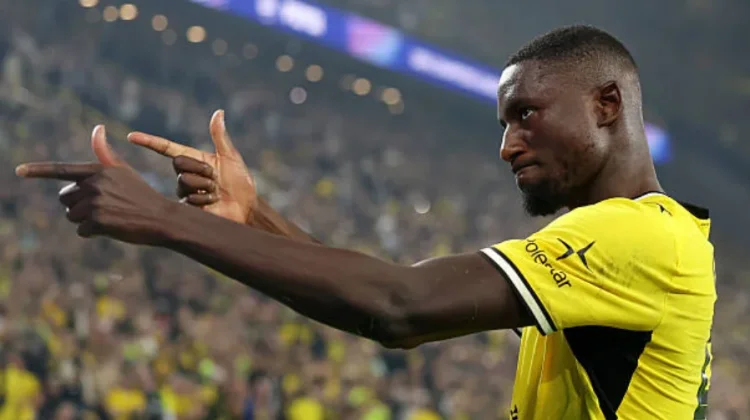 Guirassy Cetak Dua Gol, Dortmund Tekuk Villarreal 3-2