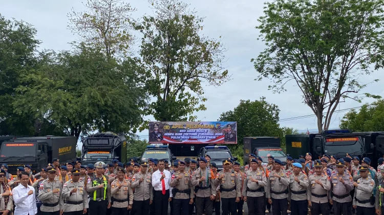 Ratusan Brimob BKO Tuntaskan Misi Kemanusiaan, Kembali ke Polda NTT