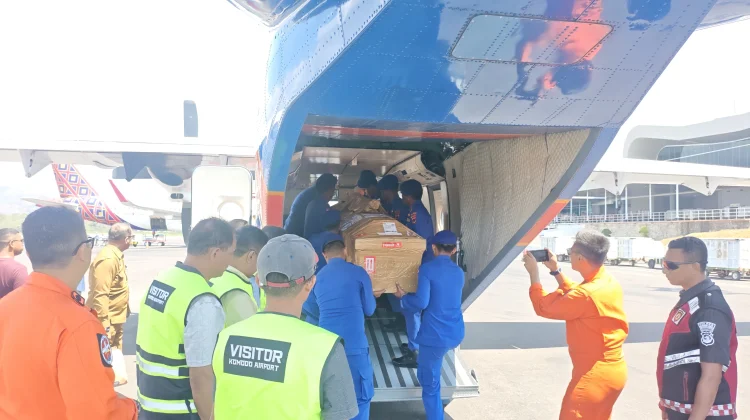 Korban KKB Papua Diterbangkan dengan Pesawat Polri ke Maumere