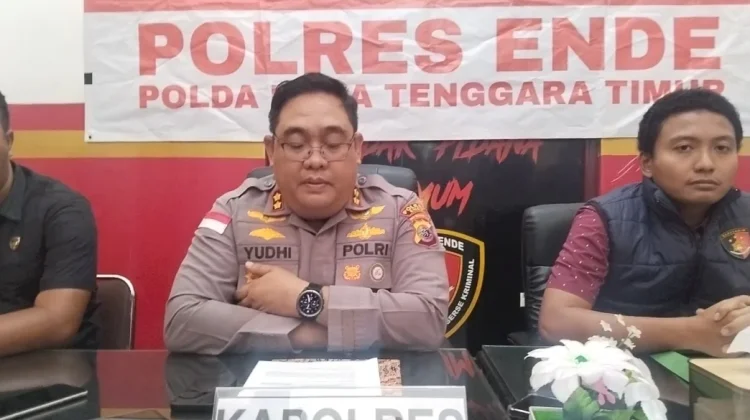 Polres Ende Ungkap Tiga Tersangka Kasus Korupsi Kapal