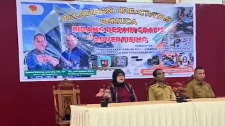 Pelatihan Desain Grafis Dorong Pemuda Flores Timur Kembangkan Keterampilan