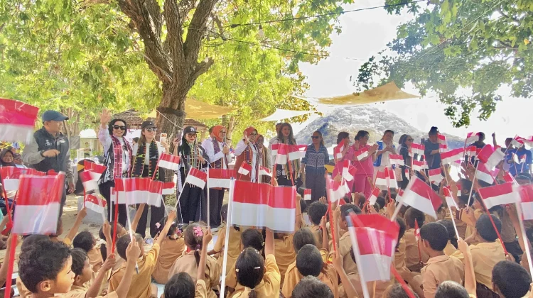 Santunan Kemensos Bantu Biaya Pendidikan Anak Penyintas Gempa NTT