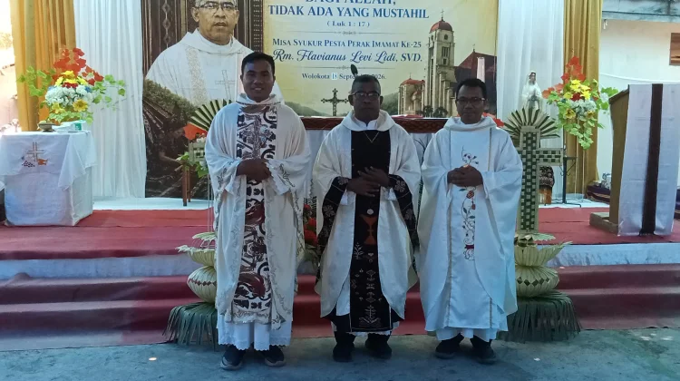 RP Flavianus Levi Lidi SVD Refleksikan 25 Tahun Imamat