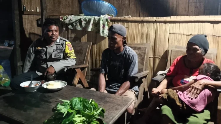 Bhabinkamtibmas Pante Oa Ajak Warga Waspadai TPPO dan Hoaks