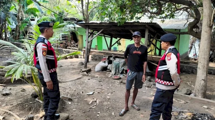 Patroli Sat Samapta Flores Timur Sambangi Warga dan Pelaku Usaha