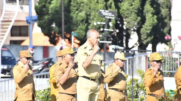 Asisten II Setda Manggarai Ingatkan ASN Jaga Netralitas di Pilkades