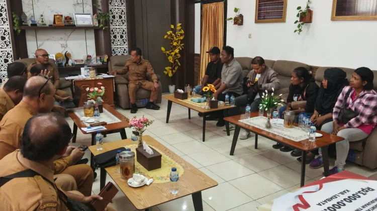 Pemkab Lembata Kaji Dampak Ritel Modern terhadap Usaha Lokal