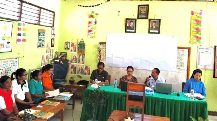 Guru Taman Seminari Lembata Perkuat Pembelajaran Berpusat pada Murid