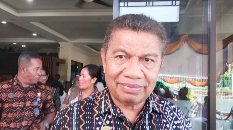 Wabup Ende Minta Logistik Gempa Segera Disalurkan