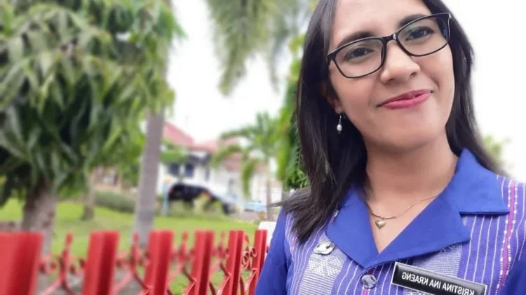 Atasi Kesenjangan Digital, Dinsos Flotim Sebar Agen Perlinsos hingga ke Desa